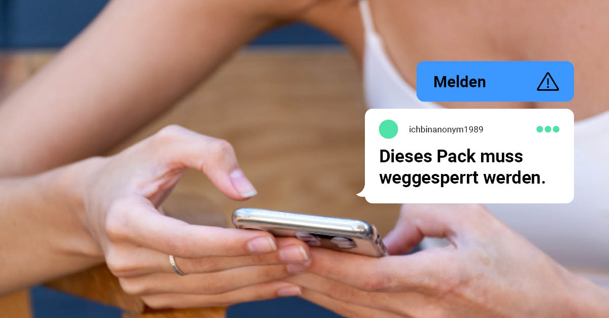 Person tippt auf dem Handy und grafische Textblase mit Text erscheint: "Dieses Pack muss weggesperrt werden." mit dem Knopf: "Melden"